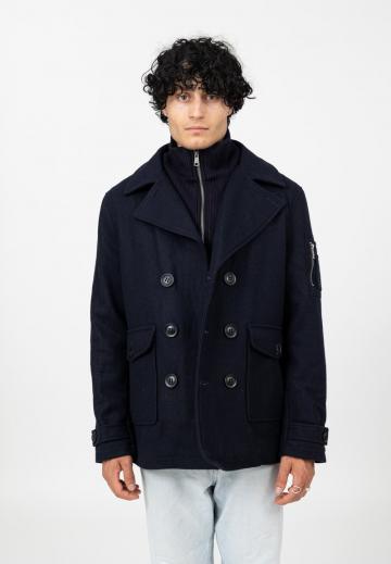 Короткое пальто