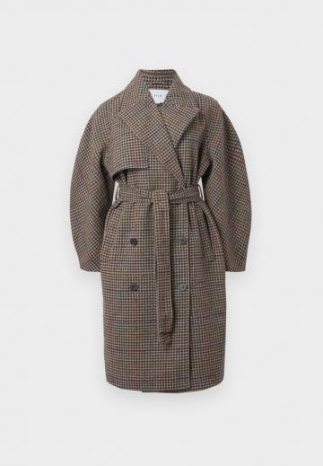 Шерстяное пальто