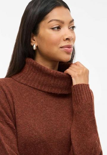 Вязаное платье