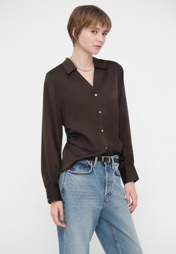 Атласная блузка