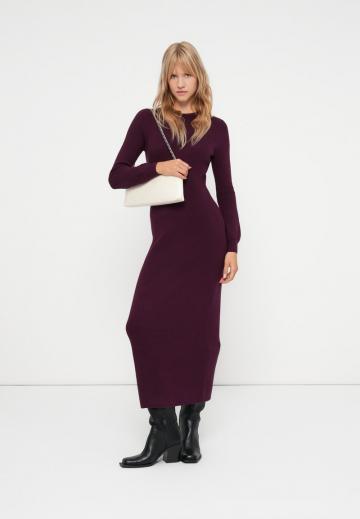 Вязаное платье