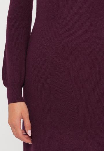 Вязаное платье