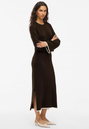 Вязаное платье