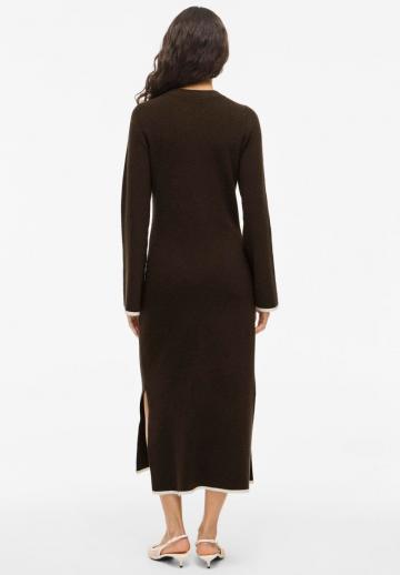 Вязаное платье