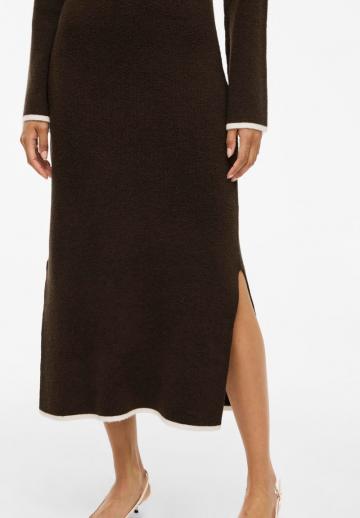 Вязаное платье