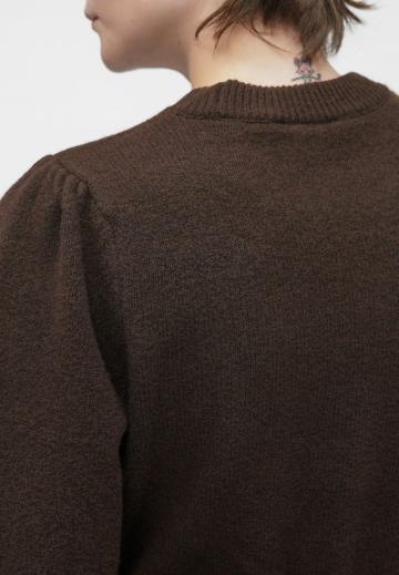 Вязаное платье