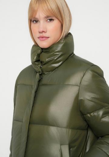 Зимняя куртка