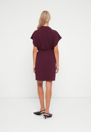 Короткое платье