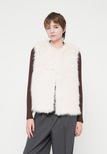 Пуховой жилет