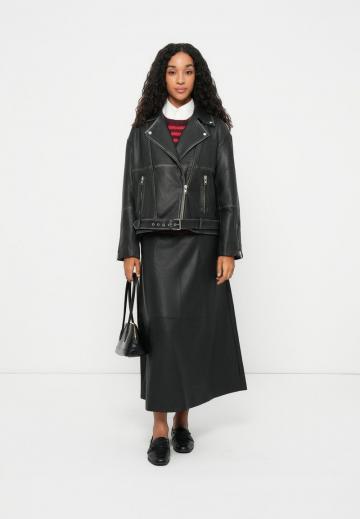 Кожаная куртка
