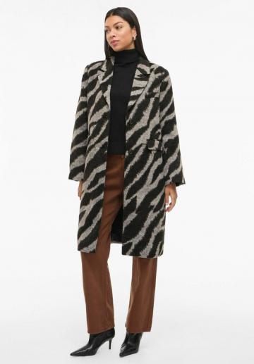 Шерстяное пальто