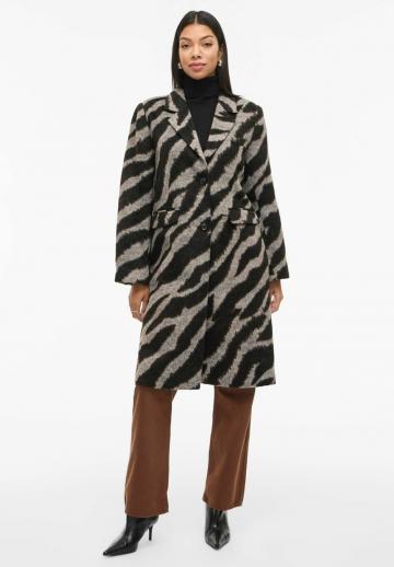 Шерстяное пальто