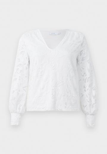 Кружевная блузка