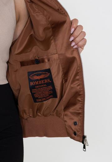 Куртка с накладнымит карманами