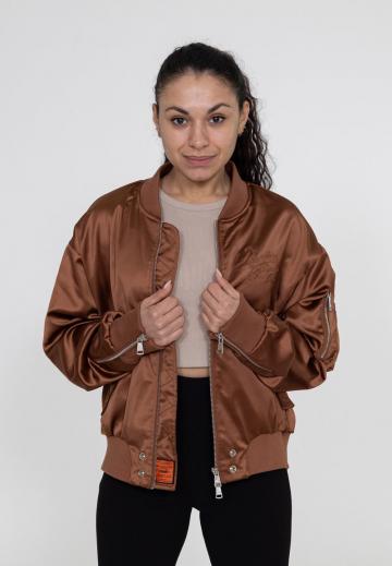 Куртка с накладнымит карманами