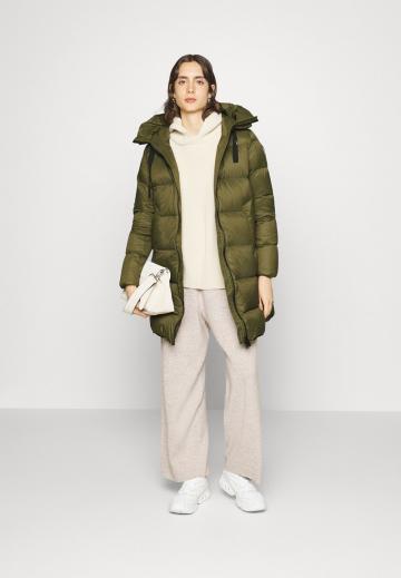 Пуховое пальто