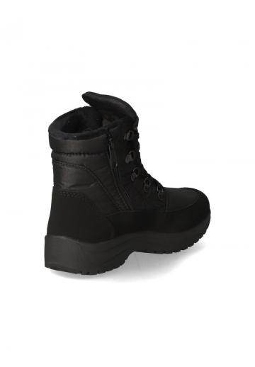 Сапожки на танкетке