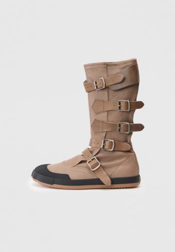 Высокие кеды