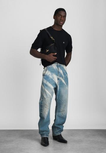 Прямые джинсы