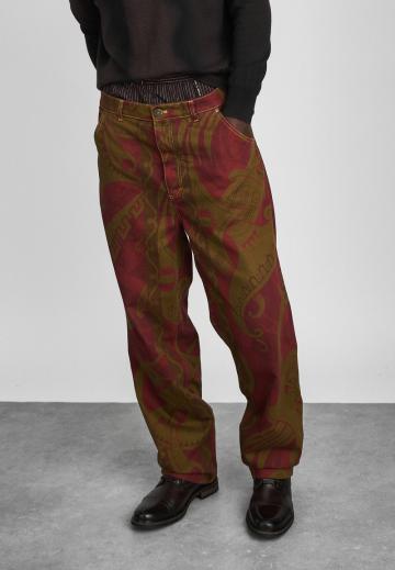 Прямые джинсы