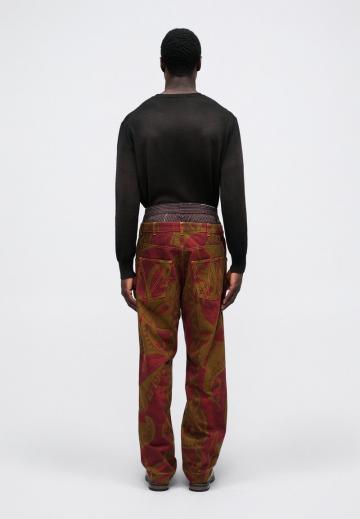 Прямые джинсы