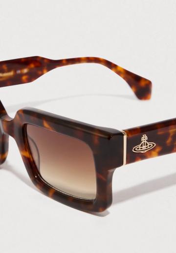 Солнечные очки