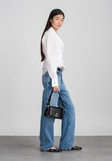 Кожаная сумка