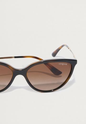 Солнечные очки