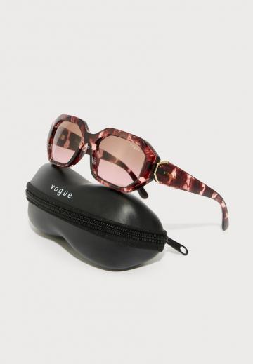 Солнечные очки