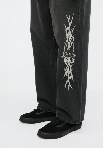 Прямые джинсы