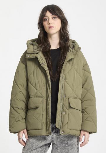 Зимняя куртка