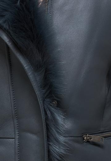 Кожаная куртка