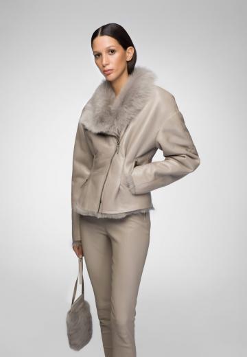 Зимняя куртка