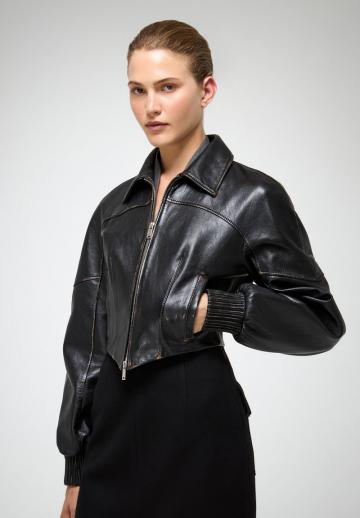 Короткая куртка