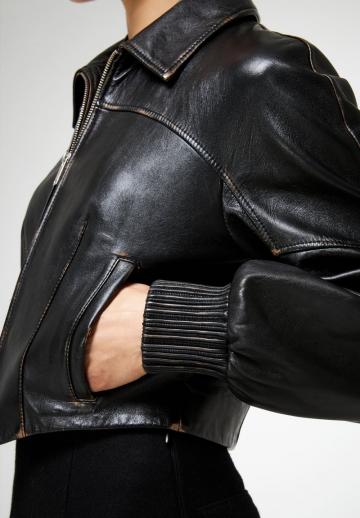 Короткая куртка