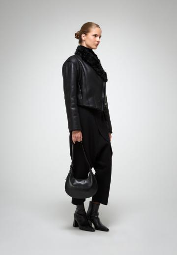 Короткая куртка