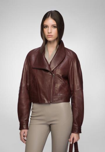 Короткая куртка