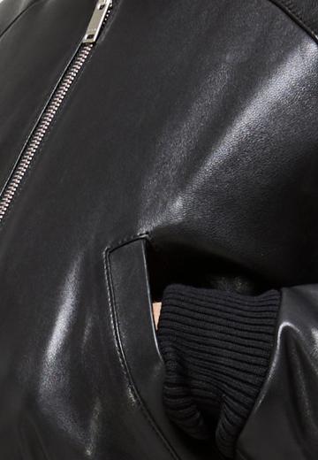 Кожаная куртка