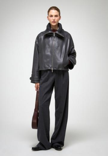 Кожаная куртка