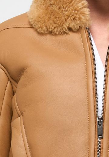 Зимняя куртка