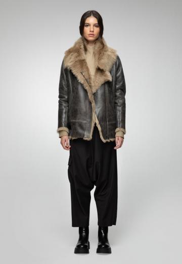 Зимняя куртка