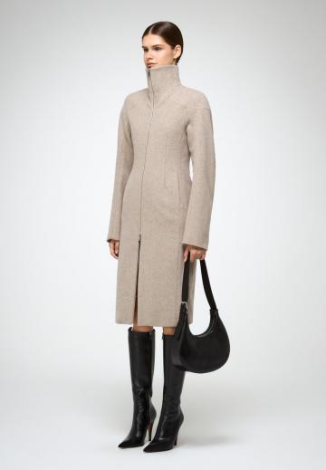 Шерстяное пальто