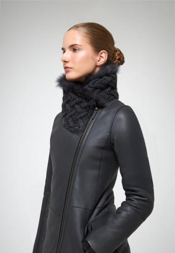 Кожаное пальто