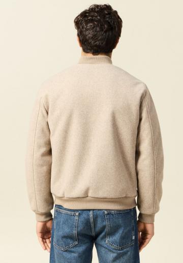 Куртка бомбер