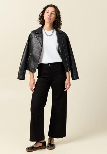 Клешеные джинсы