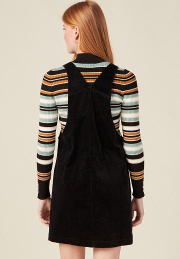 Короткое платье