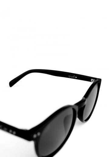 Солнечные очки