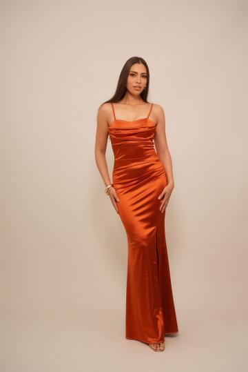 Длинное платье