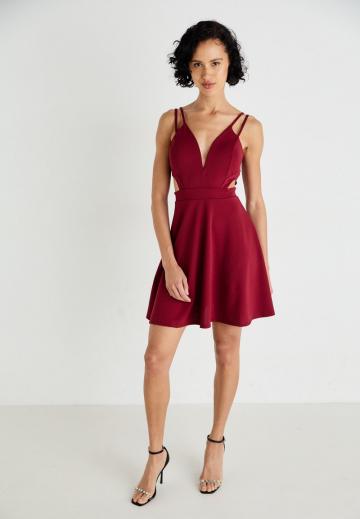 Коктейльное платье