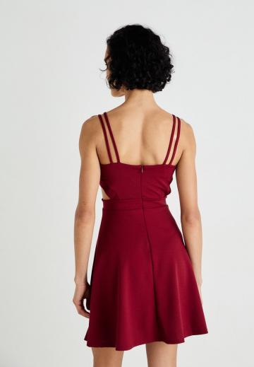 Коктейльное платье